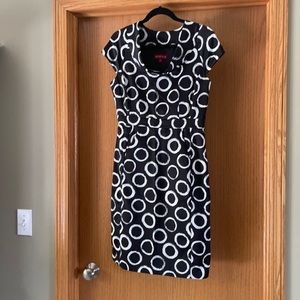 Excellent Merona Black and White Dress sz 8